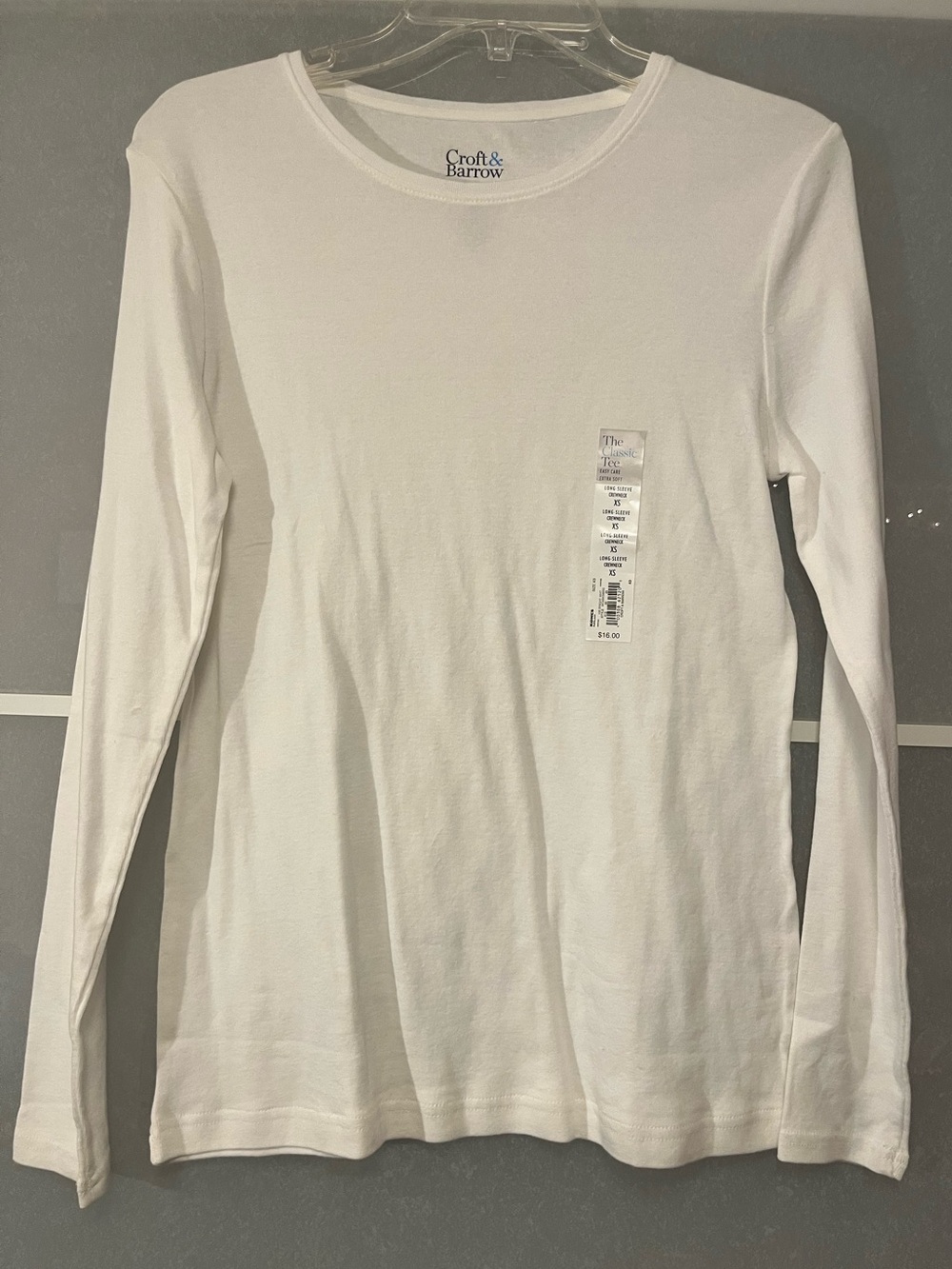 croft & barrow White Classic Long Sleeve Crewneck